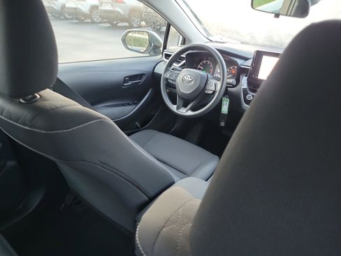 Used 2023 Toyota Corolla SE image 14