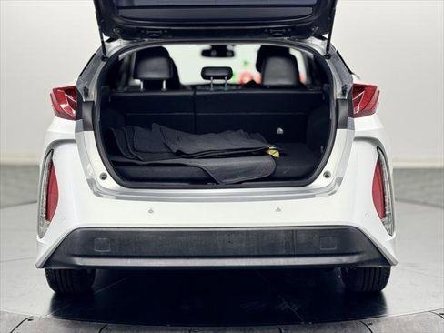 Certified 2020 Toyota Prius Prime Limited image 14