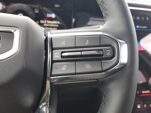 New 2025 GMC Acadia Elevation image 26