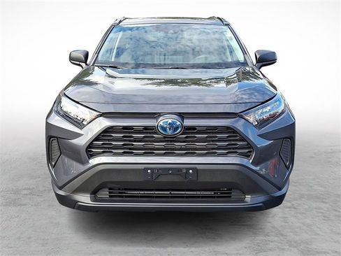 Certified 2020 Toyota RAV4 LE image 2