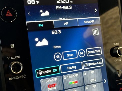 Certified 2025 Subaru Crosstrek 2.5i Sport w/ Crosstrek Mirror Package image 17