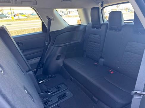 New 2026 Nissan Pathfinder SV image 33