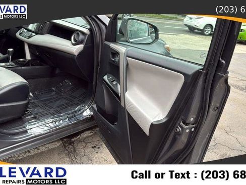 Used 2017 Toyota RAV4 Limited w/ All Weather Liner Package image 34