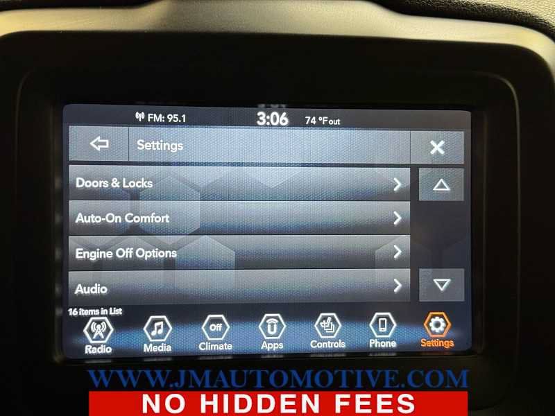 Used 2020 Jeep Renegade Altitude AWD/4WD image 33