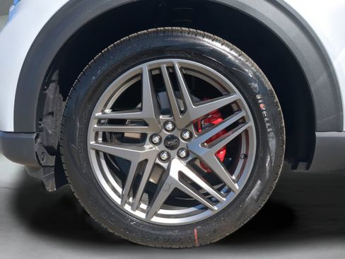 New 2026 Ford Explorer ST w/ Sun And Sound Package image 68