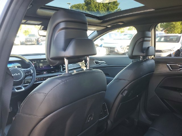 Certified 2024 Kia Sportage X-Pro AWD/4WD image 10