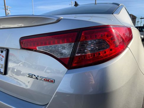 Used 2012 Kia Optima EX w/ Premium Pkg image 26