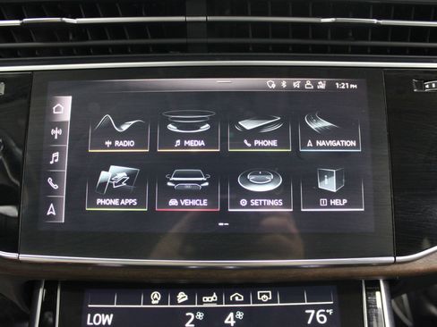 Used 2020 Audi Q8 Premium Plus AWD/4WD image 48