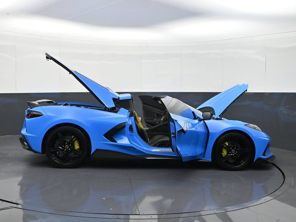 Used 2023 Chevrolet Corvette Stingray Premium Cpe w/ Stealth Interior Trim Package RWD image 49