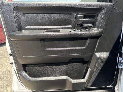 Used 2021 RAM 1500 Tradesman w/ Tradesman SXT Package RWD image 18