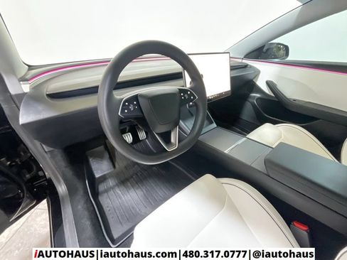 Used 2024 Tesla Model 3 Performance AWD/4WD image 13
