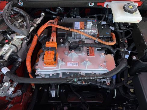 New 2026 Chevrolet Equinox EV RS image 20