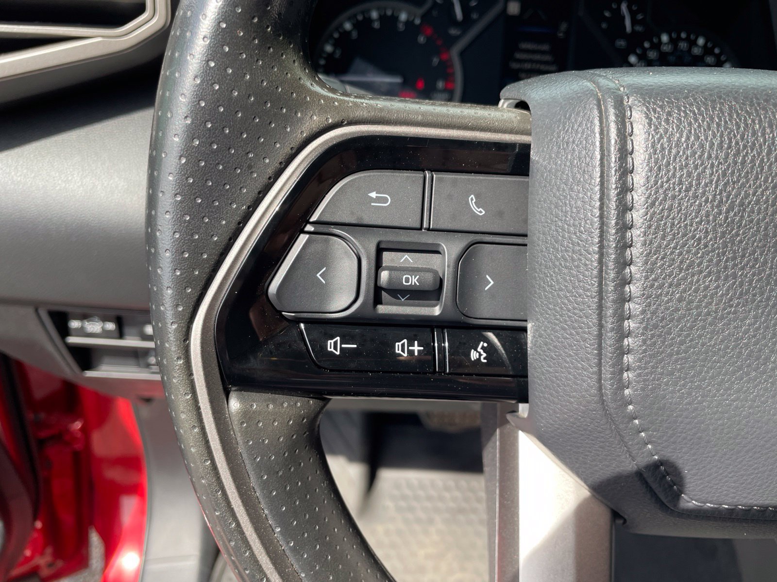 Used 2022 Toyota Tundra SR5 AWD/4WD image 17
