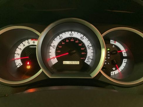 Used 2013 Toyota Tacoma PreRunner w/ Convenience Pkg image 15