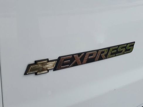 Used 2023 Chevrolet Express 2500 Extended w/ Driver Convenience Package RWD image 11