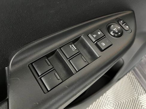 Used 2015 Honda Fit EX-L image 10