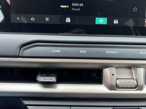 New 2027 Kia Telluride S image 21