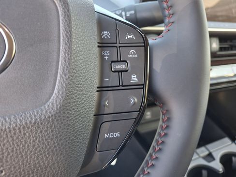 New 2026 Toyota Prius Plug-In Hybrid image 21