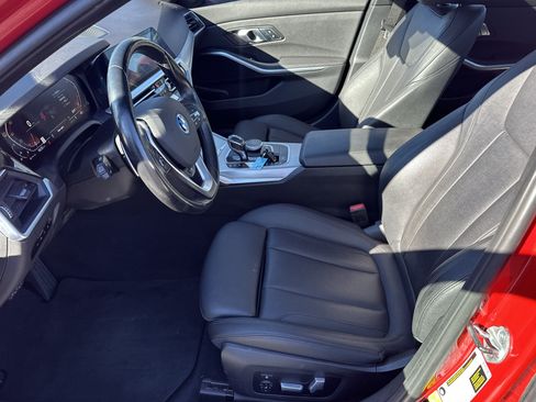 Used 2021 BMW 330i xDrive Sedan AWD/4WD image 9
