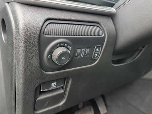Used 2024 Jeep Wagoneer Series II w/ Flexible Seating Group AWD/4WD image 22