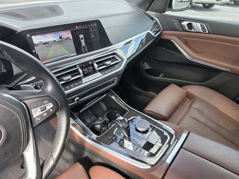 Used 2019 BMW X5 xDrive40i w/ Premium Package 2 image 22