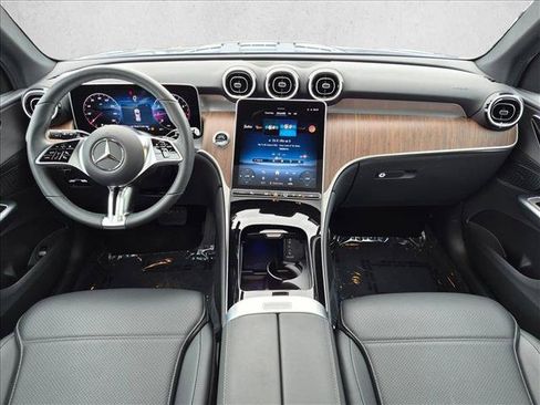 Certified 2026 Mercedes-Benz GLC 300 4MATIC image 18