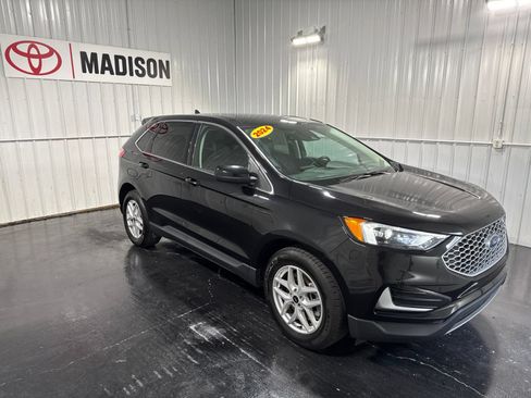 Used 2024 Ford Edge SEL AWD/4WD image 4