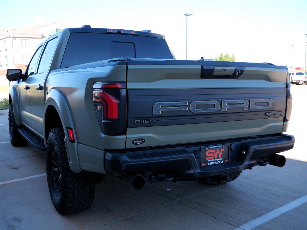 Used 2025 Ford F150 Raptor AWD/4WD image 6