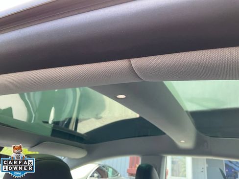 Used 2025 Tesla Model 3 Long Range RWD image 32
