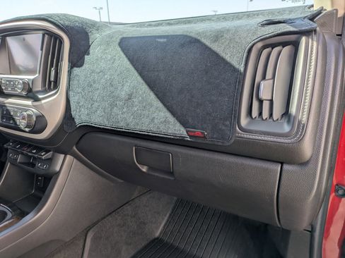 Used 2015 GMC Canyon SLT w/ Driver Alert Package AWD/4WD image 28