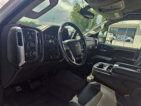 Used 2019 Chevrolet Silverado 3500 LTZ w/ Duramax Plus Package AWD/4WD image 11