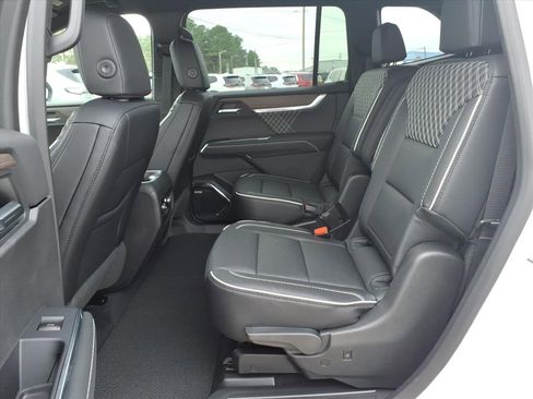 New 2026 GMC Acadia Denali w/ Super Cruise Package image 13