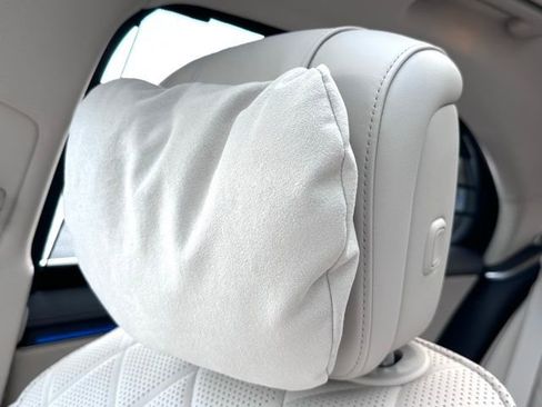 New 2026 Mercedes-Benz S 580 4MATIC Sedan image 16