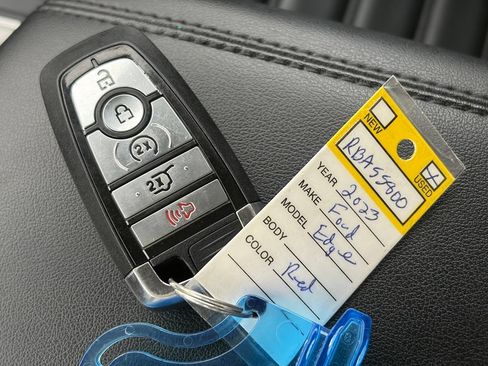 Used 2023 Ford Edge SEL w/ Convenience Package AWD/4WD image 38