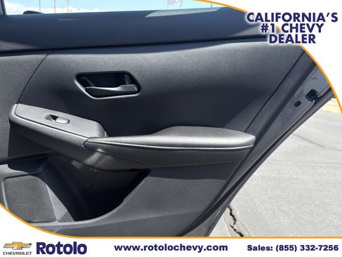 Used 2024 Nissan Sentra SV FWD image 11
