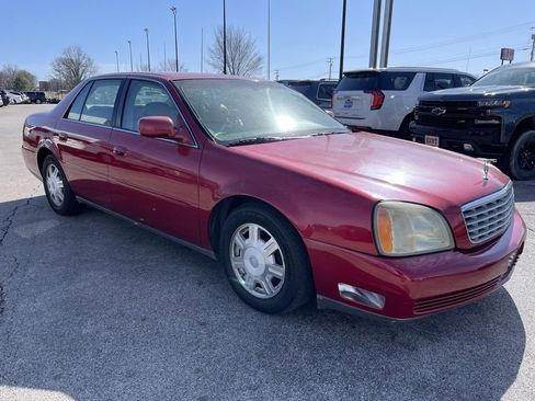 Used 2003 Cadillac De Ville Base w/ Comfort & Convenience Package image 2