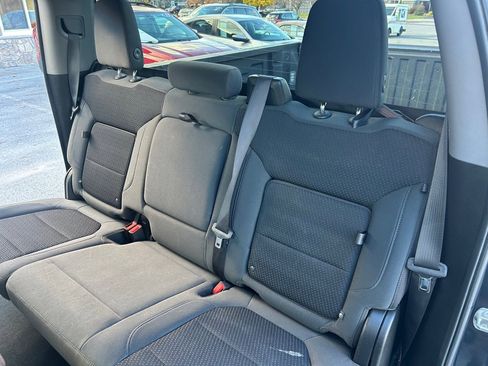 Used 2019 Chevrolet Silverado 1500 Custom w/ Custom Convenience Package image 28