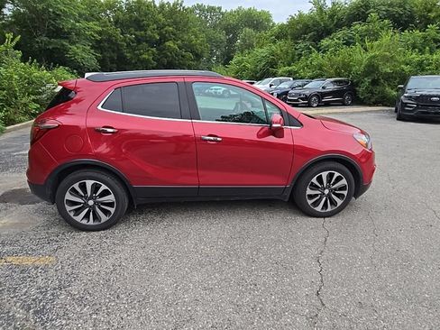 Used 2019 Buick Encore Essence FWD image 9