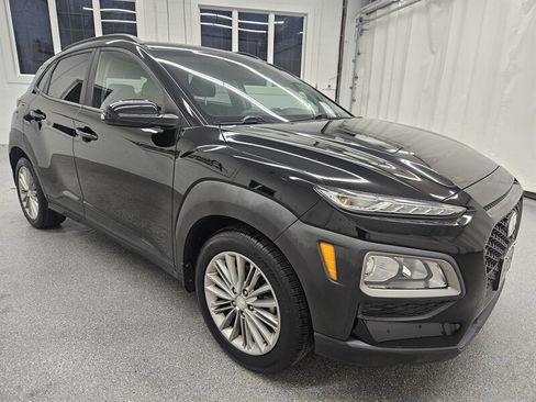 Used 2018 Hyundai Kona SEL image 3
