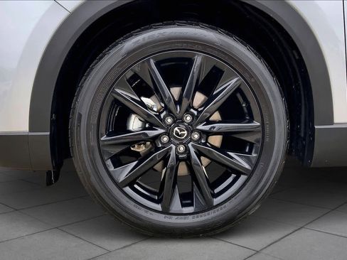 Used 2023 MAZDA CX-9 Touring Plus image 11