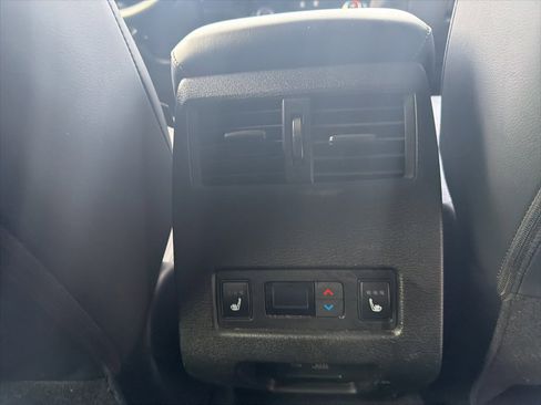 Used 2023 Mitsubishi Outlander SEL image 27