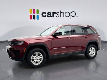Used 2023 Jeep Grand Cherokee Laredo w/ Luxury Tech Group I