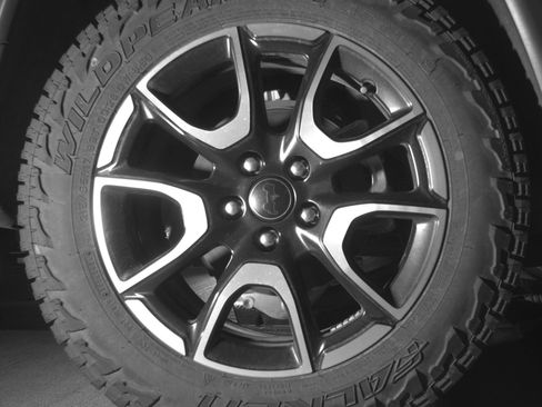 Used 2025 Jeep Compass Trailhawk AWD/4WD image 15