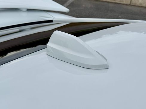 Used 2022 Chevrolet Camaro ZL1 image 60