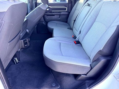 Used 2024 RAM 3500 Big Horn image 16