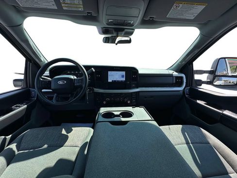 Used 2025 Ford F250 XLT AWD/4WD image 13