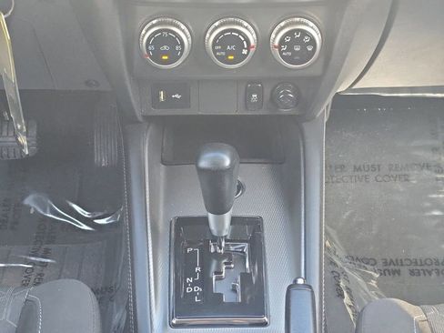Used 2022 Mitsubishi Outlander Sport ES AWD/4WD image 12