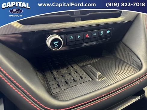 Certified 2025 Ford Explorer ST-Line w/ Premium Package image 29