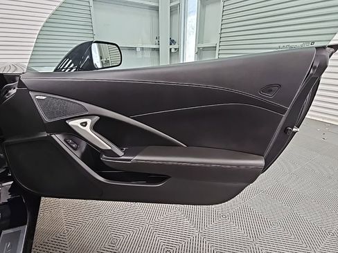 Used 2019 Chevrolet Corvette Stingray Coupe w/ Battery Protection Package image 34