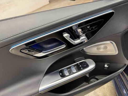 Certified 2024 Mercedes-Benz C 300 4MATIC Sedan image 11